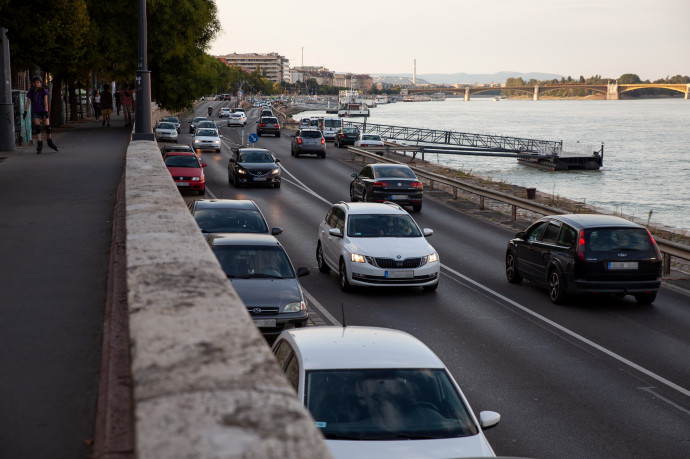 Egész Budapesten útdíjat vezetne be a Levegő Munkacsoport