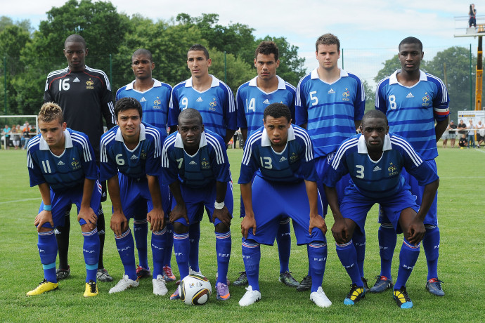 Nego (hátul, balról a második) és Griezmann (alul, balról az első) az U19-es francia válogatottban – Fotó: Pascal Allee / Hot Sports / DPPI / AFP