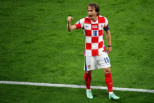 Történelmet írt Modrić a skótok ellen lőtt szépségdíjas góljával