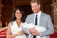Harry herceg Ő királyi fenségének nevezte magát kislánya anyakönyvi kivonatában