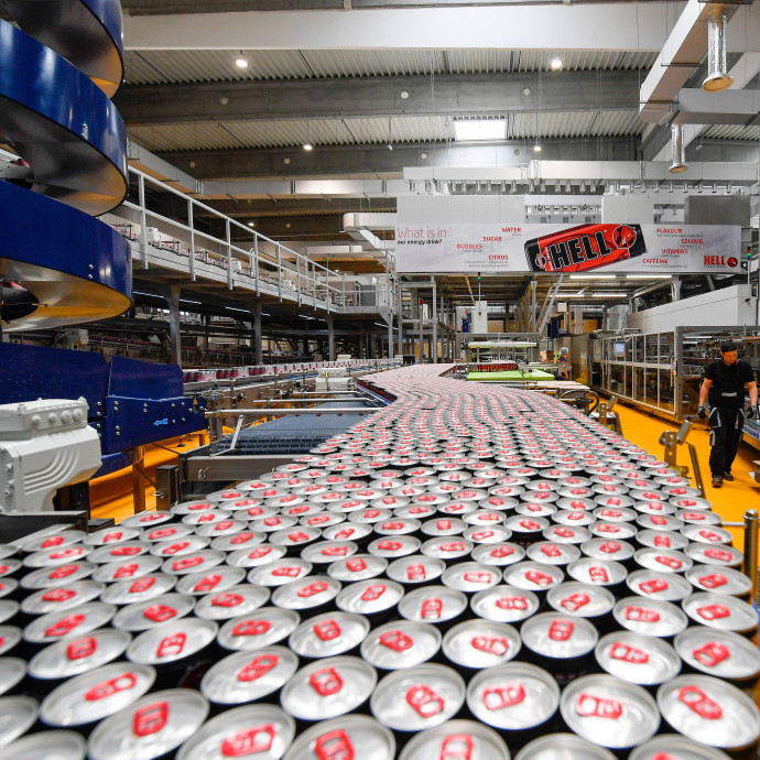 Hatalmasat nőtt, már harmadik a világpiacon a borsodi energiaital-gyártó