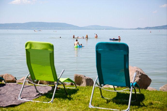 A hétvégén ketten fulladtak a Balatonba, a vízirendőrök 21 embert mentettek ki