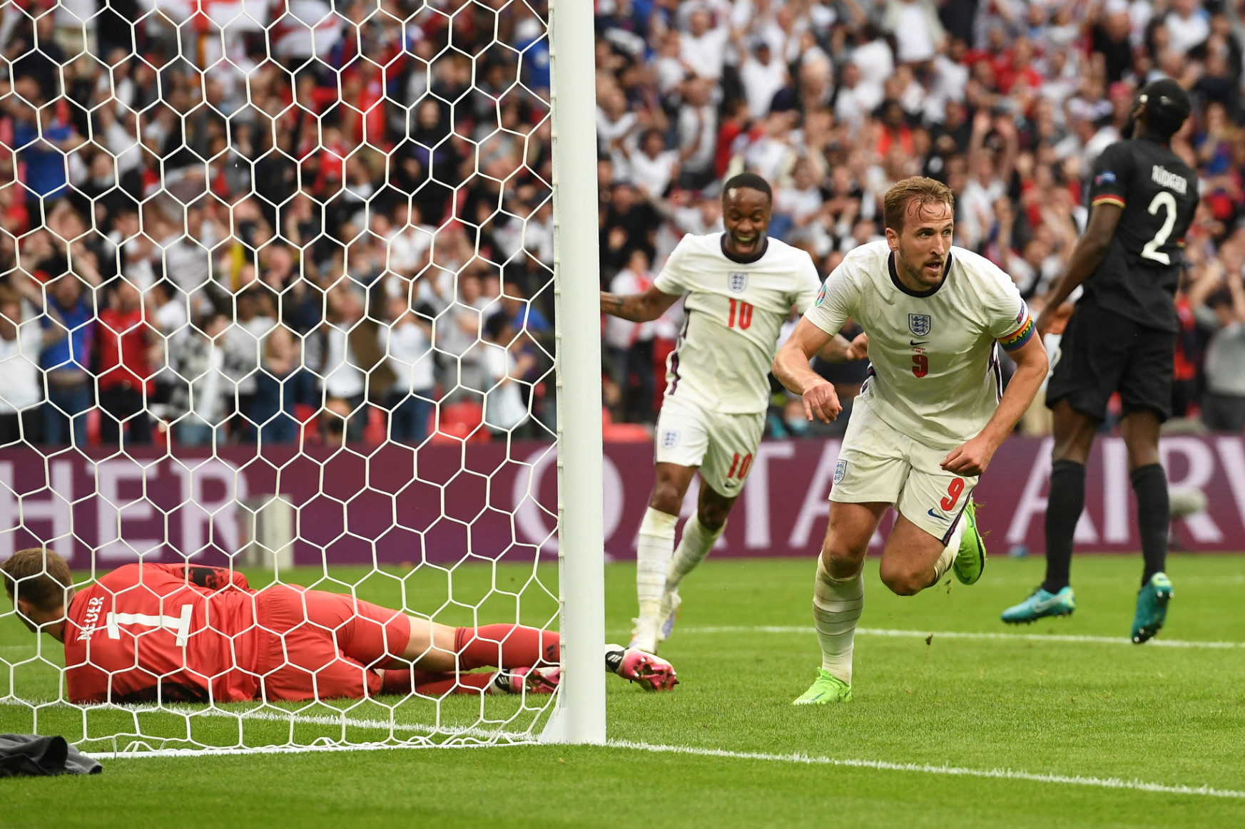 Anglia felőrölte a németeket: 2-0-val negyeddöntős az Európa-bajnokságon