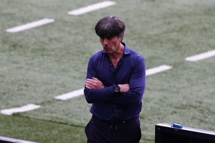 Kijózanító, nem tettek eleget – Ballack beleszállt Löwbe a kiesés után