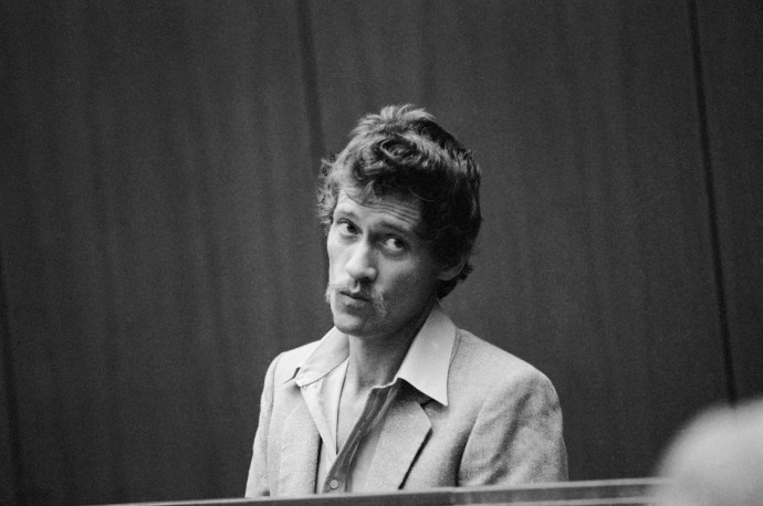 Holmes a bírósági tárgyaláson 1981-ben – Fotó: Bettmann Archive / Getty Images