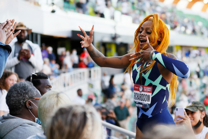 Sha'Carris Richardson ünnepli első helyét az amerikai olimpiai válogatónFotó: Steph Chambers/AFP