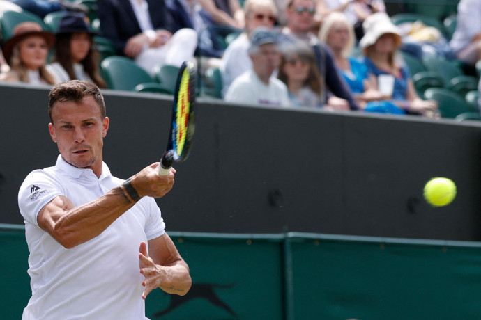 Fucsovics Márton bejutott a wimbledoni tenisztorna negyeddöntőjébe