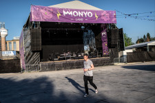 A nyitás után pár héttel felfüggesztették a Monyo Land rendezvénytartási engedélyét