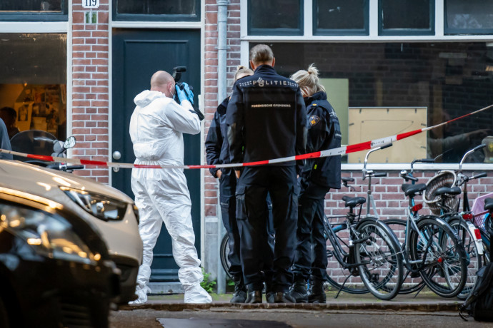Meglőtték az egyik legismertebb holland bűnügyi újságírót