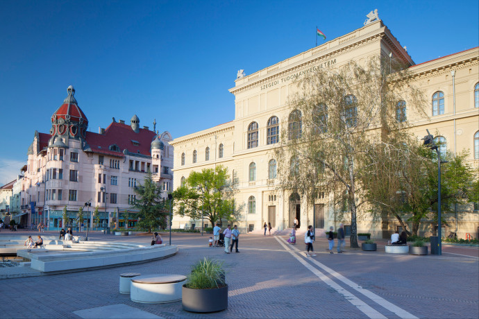 Tíz egyetem kerül át alapítványi fenntartásba, Tokajban pedig borászegyetem alakul