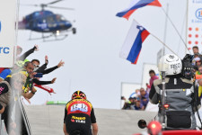 Tour: tegnap még sprintelt, ma elvitte a legendás hegyi szakaszt Van Aert