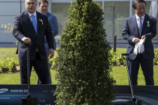 Egészen szürreális módot talált a kormány, hogy bármikor elvonhassa a települések fő adóbevételét