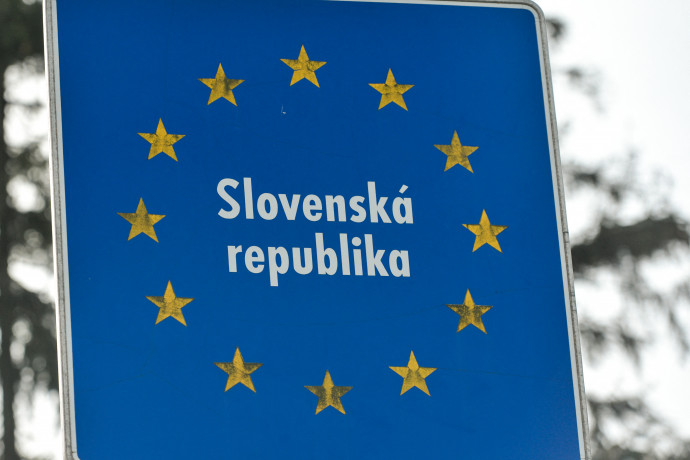 Tüntettek a szlovák határátkelőkön, mert aki nincs beoltva, annak karanténba kell vonulnia