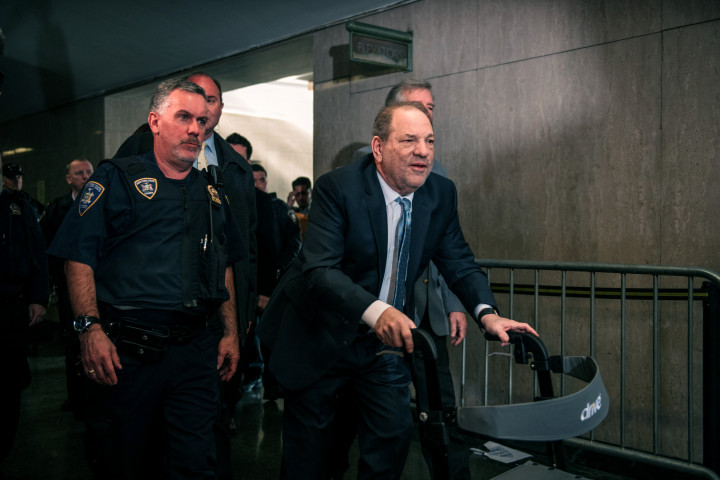 Harvey Weinstein érkezik a New York-i Büntetőbíróságra 2020. február 24-én – Fotó: Scott Heins / Getty Images / AFP