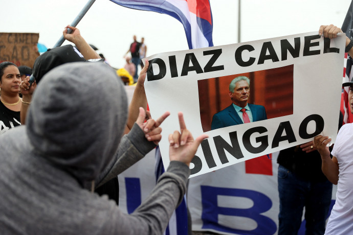 A tüntetések az országhatárokon is túlnyúlnak, kubai emigránsok tüntetnek Miamiban 2021. július 13-án – Fotó: Joe Raedle / Getty Images / AFP