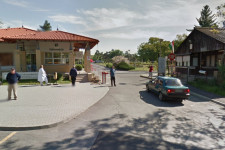 Kieshetett egy beteg a kórház ablakán Zalaegerszegen, a rendőrség nyomoz