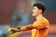 Kölcsönadta a Liverpool ellen debütáló magyar kapusát az Aston Villa