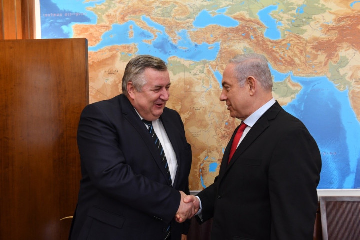 József Czukor (on the left) and Benjamin Netanyahu – Photo: Israeli Government Press Office