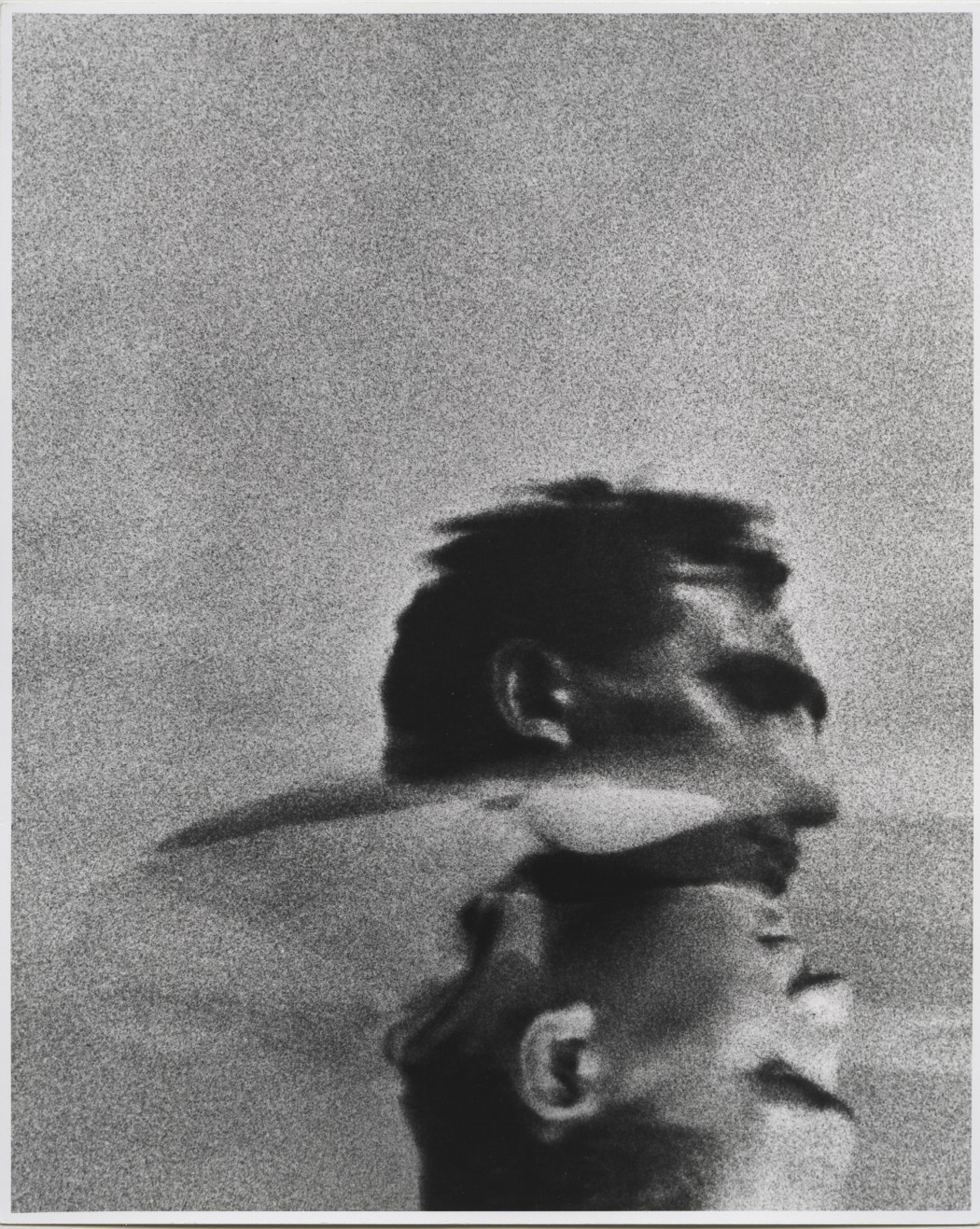 André Kertész – Visszatükrözödés (Jenő öcsém). Dunaharaszti, Magyarország, 1919. szeptember 14./1967 © Az André Kertész Emlékmúzeum, Szigetbecse jóvoltából