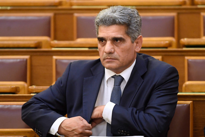 Töretlen a bizalom Farkas Flórián iránt, újabb öt évig vezetheti a Lungo Dromot