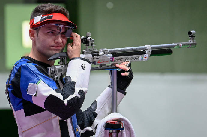 Péni István ötödik lett a légpuskások döntőjében