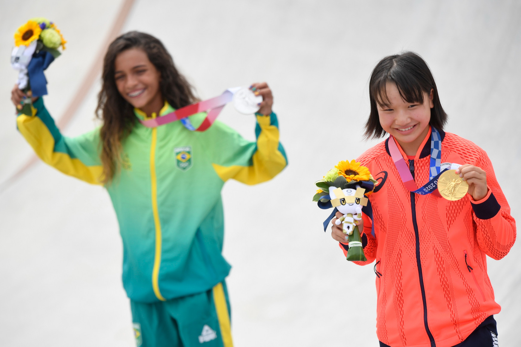 13 éves japán lány lett a gördeszka olimpiai bajnoka, de a dobogósok átlagéletkora is csak 14 év