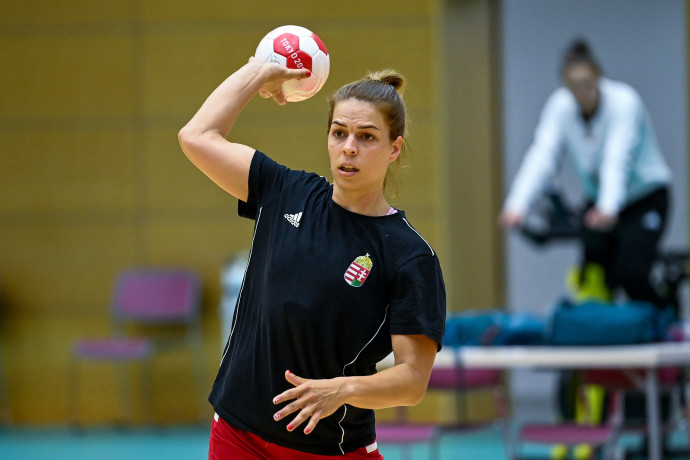 Kovacsics Anikó, a magyar női kézilabda-válogatott edzésén 2021. július 21-én, Tokióban – Fotó: Czeglédi Zsolt / MTI