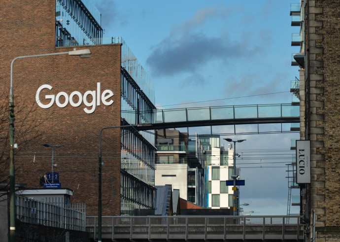 A Google dublini irodája 2021. január 22-én – Fotó: Artur Widak / NurPhoto via AFP