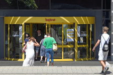 Nem elírás: olyan nagy a kereslet az Ikeában, hogy csökkenteni kell a választékot