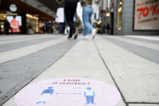 A svédek megnézik, zsebpénzzel lehet-e növelni náluk az átoltottságot