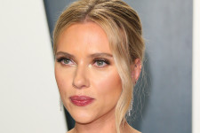 Csak összeollózta a Scarlett Johanssonnal közölt Nők Lapja-interjút Návai Anikó, már nem dolgozik vele a lap