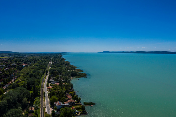 Ugrásszerűen megnőtt a Balatonnál biciklizők száma