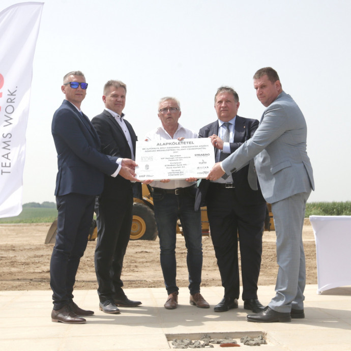 Ha nem fogja magát vissza a kormány, nem lehet letörni az inflációt