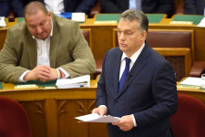 10 éves a Fidesz Alaptörvénye, azt kéri a kormány a közintézményektől, hogy függesszék ki annak preambulumát, az úgynevezett Nemzeti hitvallást