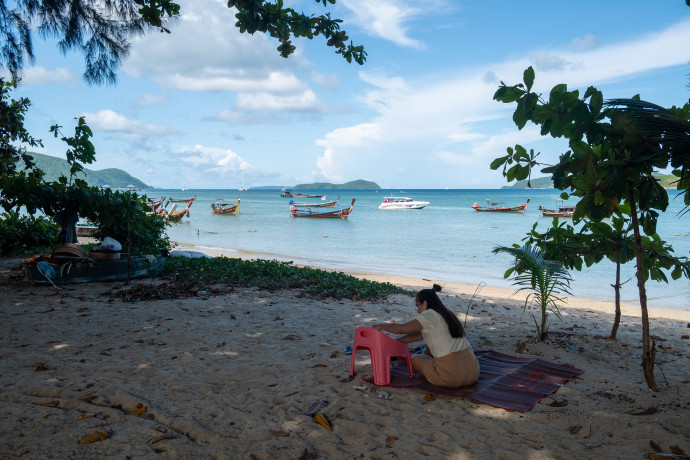 Egymillió forintnyi büntetést kaphatnak a napolajat használó fürdőzők a thaiföldi korallok védelmében