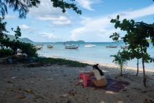 Egymillió forintnyi büntetést kaphatnak a napolajat használó fürdőzők a thaiföldi korallok védelmében