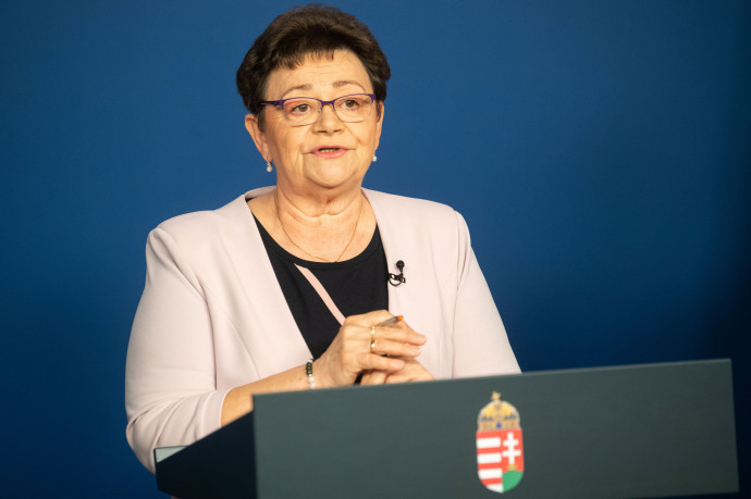 Müller Cecília hatmillió forint jutalmat kapott a járvány ideje alatt