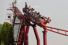 Az oltások sem mentik meg a világgazdaságot az időszakos lassulástól, mostanra túl lehetünk a növekedési csúcson