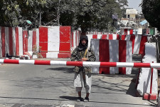 A tálibok elfoglalták Afganisztán második legnépesebb városát