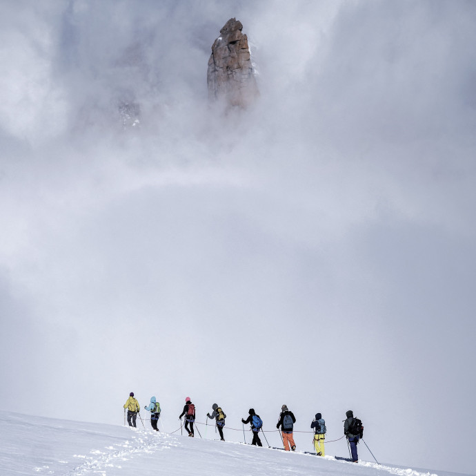 Normális, hogy két-három cég kezel szinte minden vagyont a világon?