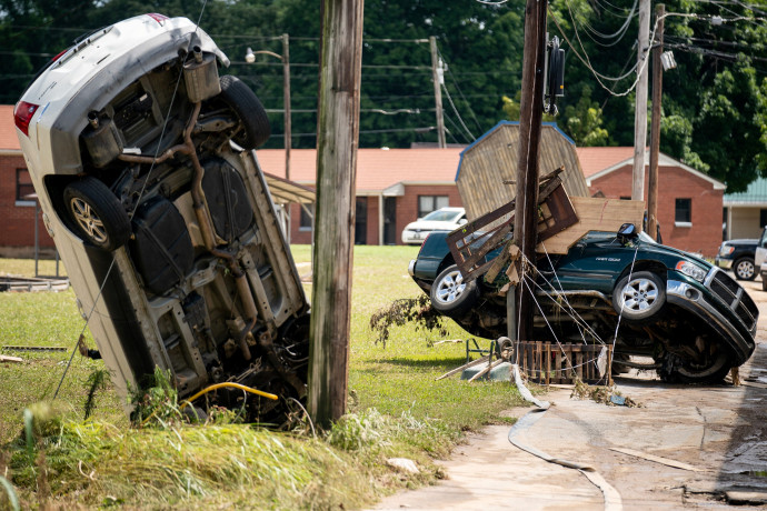 22 halálos áldozata van a Tennesseere lecsapó villámáradásnak