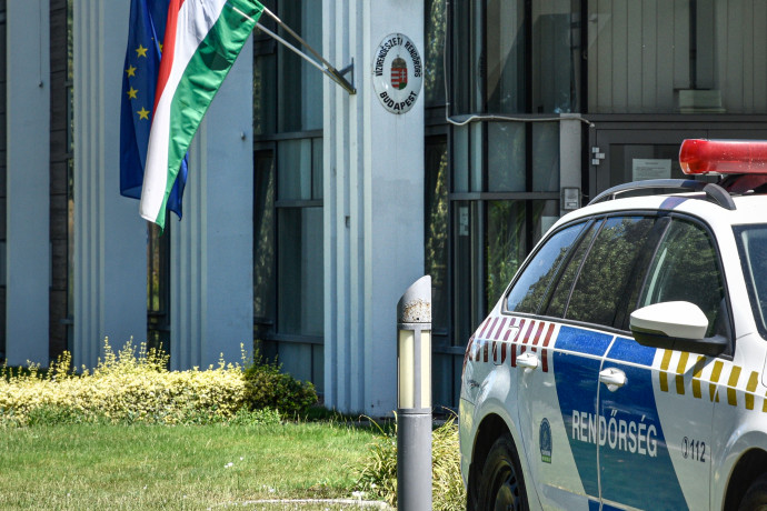 A következő négy évben több száz rendőrnek foglalna szállodai szobákat a BRFK