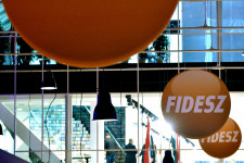 Nézőpont: A Fidesz nyerte a nyári szezont