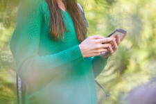 Több mint kétmillió forintot csaltak ki egy kisgyermekes anyától telefonos csalók, több száz károsult lehet