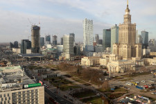 A plázák ideje lejárt, mondják Varsóban, és kettőt máris lakóházzá alakítanak át