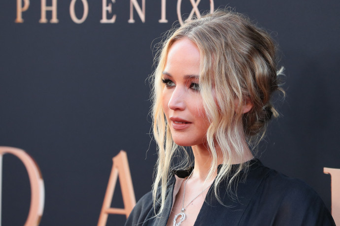 Gyereket vár Jennifer Lawrence