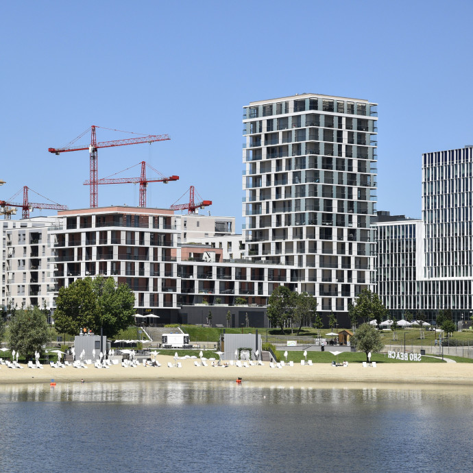 Városban vagy agglomerációban zöldebb lakni?