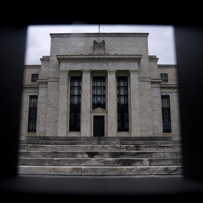 Nagyon rosszul néz ki, hogy az amerikai jegybankárok saját zsebre tőzsdéznek