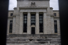 Nagyon rosszul néz ki, hogy az amerikai jegybankárok saját zsebre tőzsdéznek