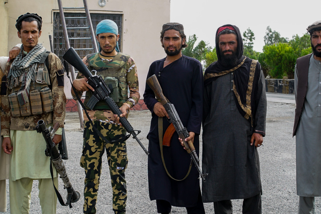Ezt a fotót egy nappal később készítette a szerző tálib fegyveresekről, ezen a helyen a kép csak illusztráció. Raboskodásunkat nem akartuk tetézni illegális fotózással – Fotó: Földes András / Telex